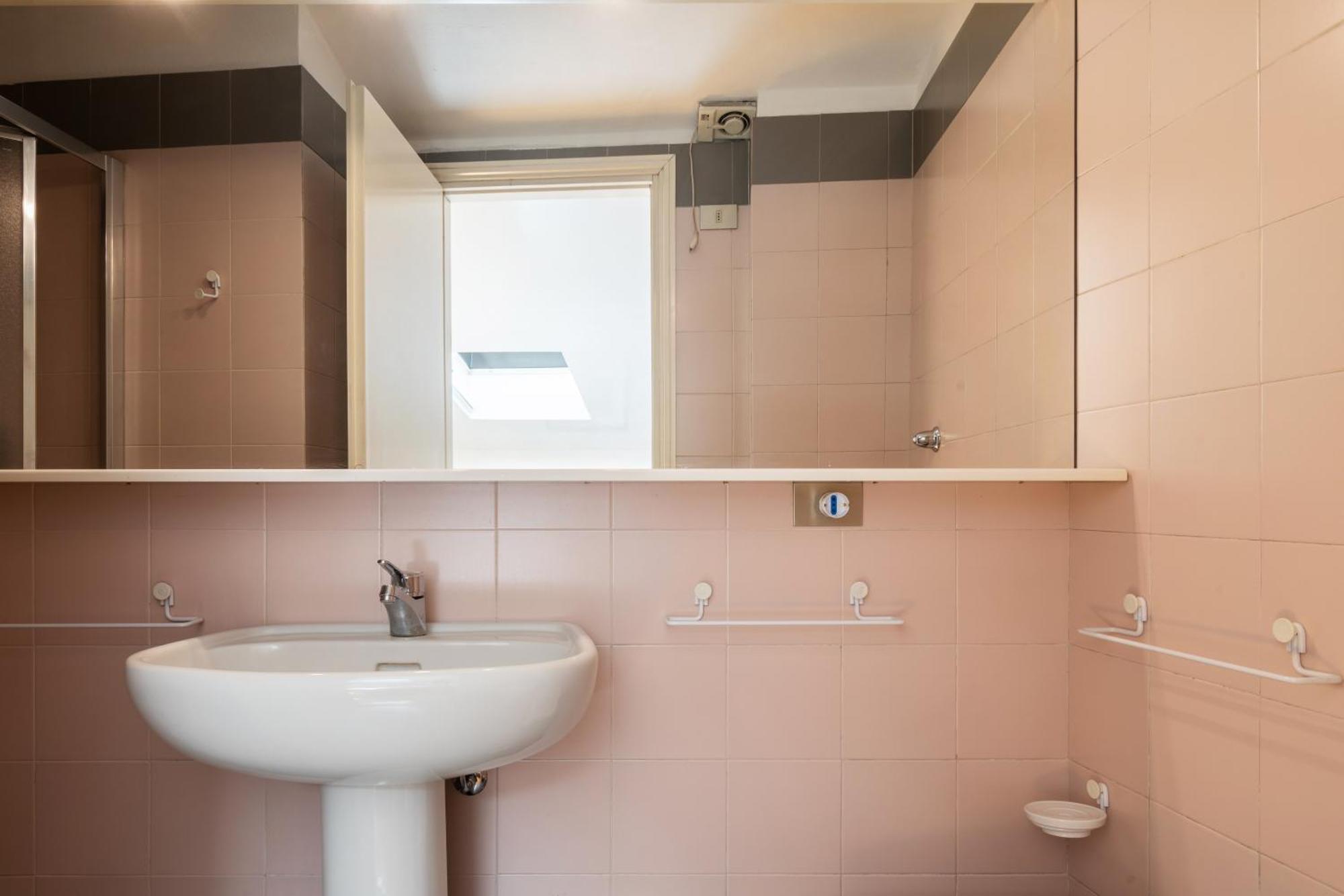 Elegante Bilocale Con Postazione Lavoro San Babila * Mailand